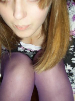 This is a new pic of Y with Y's new dress. (: